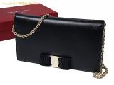 LZ13792 : 【Salvatore Ferragamo/サルヴァトーレ・フェラガモ】E22B850 588263 チェーンウォレット ミニバッグ ヴァラ カーフ ブラック レセット 瀬戸質店【中古SA】【IP】の詳細はこちらから