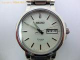 TM1602005 : SEIKO 7N43-7B80 チタン クォーツ 紳士時計の詳細はこちらから