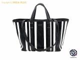 TM2112109 : BALENCIAGA バレンシアガ ネオバザール ストライプ ショッパー トートバック ミディアムの詳細はこちらから