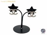 TM2201125 : CHANEL シャネル ココマーク ラインストーン ピアス 22C アクセサリーの詳細はこちらから