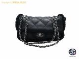 TM2212002 : CHANEL シャネル ムートン マトラッセチェーンショルダーバックの詳細はこちらから
