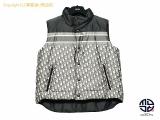 TM2212090 : DIOR ディオール リバーシブル オブリーク ダウンベスト 117C32A2968-0007の詳細はこちらから