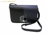 SA5N1928 : KATE SPADE ケイトスペード 二コラ バイカラー ミディアム フラップショルダー PXRUA165 BLACK/BLAZERBLUE ブティック品の詳細はこちらから
