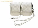 SA530137 : ボッテガヴェネタ BOTTEGA VENETA イントレチャート ショルダーバッグ アイボリーの詳細はこちらから