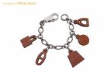 SA530766 : エルメス HERMES バッグチャーム アミュレット5 ヴォーバレニア フォーブの詳細はこちらから