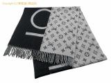 SA530841 : ルイ・ヴィトン LOUIS VUITTON カシミヤ マフラー エシャルプ・LVスプリット M70924の詳細はこちらから
