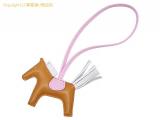 SA531018 : エルメス HERMES バッグチャーム ロデオPM セサミ/クレ/モーヴシルベストルの詳細はこちらから