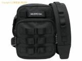 SA532141 : oVAK BALENCIAGA iC A[~[ V_[obO/{fBobO 715852 ubN̏ڍׂ͂炩