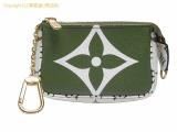 SA532412 : ルイ・ヴィトン LOUIS VITTON モノグラムジャイアント ミニ・ポシェット・アクセソワール M67579 カーキの詳細はこちらから
