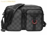 SA532492 : ルイ・ヴィトン LOUIS VUITTON ダミエグラフィット ショルダーバッグ ユーティリティ メッセンジャー N40280の詳細はこちらから