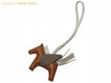 SA532628 : エルメス HERMES バッグチャーム ペガサス ロデオPM ゴールド/エトゥープ/クレ W刻印の詳細はこちらから