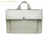 SA532674 : �{�b�e�K���F�l�^ BOTTEGA VENETA �C���g���`���[�g �r�W�l�X�o�b�O/���ރJ�o��/�u���[�t�P�[�X �A�C�{���[�̏ڍׂ͂����炩��