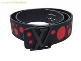 SA532802 : ���C�E���B�g�� LOUIS VUITTON LVxYK �x���g �T���`���[���ELV�C�j�V���� 40MM  M0673U �T�C�Y90 ���Ԝ\�� �h�b�g �u���b�N/���b�h�̏ڍׂ͂����炩��