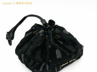 ミュウミュウ ミュウミュウ 巾着ポーチ 【 TM2105143 】の基本紹介画像