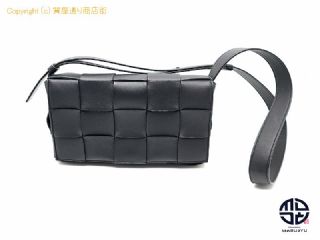 ボッテガ ヴェネタ BOTTEGA VENETA ボッテガヴェネタ マキシイントレチャート ショルダーバック 【 TM2112069 】の基本紹介画像