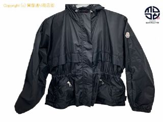 モンクレール モンクレール フード付きハーフブルゾン パーカー ジャケット 【 TM2203099 】の基本紹介画像