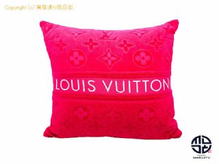 ルイ ヴィトン LOUIS VUITTON クッサンLVバケーション クッション コットン100% ジャガード織り M77525 【 TM2210048 】の基本紹介画像