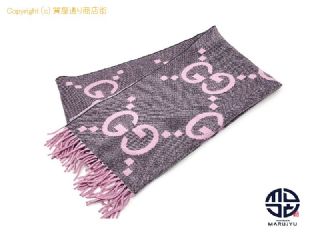 グッチ GUCCI グッチ GGカシミヤ ジャガード スカーフ マフラー 674275 3G344 アパレル グレー&ピンク 【 TM2308089 】の基本紹介画像