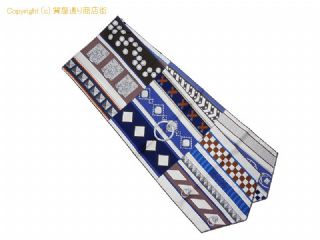 エルメス エルメス HERMES シルクマフラー/ストール/スカーフ ESHARPE DE SOIE マキシ・コリエドシアン MAXI COLLIERS DE CHIENS MARINE/BLANC/BRUN 【 SA532951 】の基本紹介画像