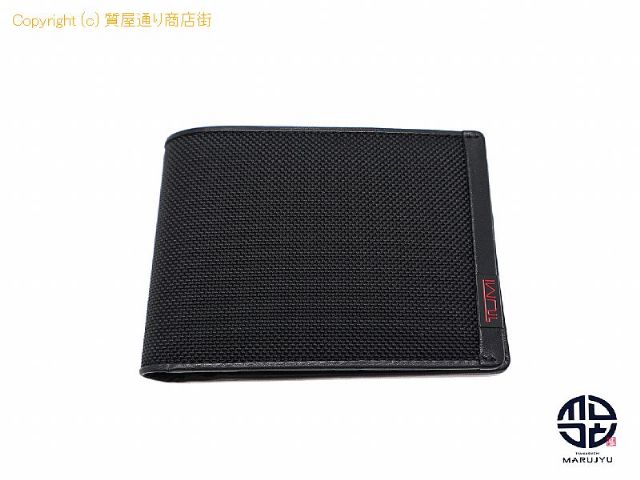 トゥミ TUMI トゥミ  2つ折り財布 小銭入れ付き 019237D 【 TM2208060 】の基本紹介画像 トゥミ TUMI トゥミ  2つ折り財布 小銭入れ付き 019237D 【 TM2208060 】の基本紹介画像