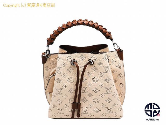 ルイ ヴィトン マヒナ LOUIS VUITTON  マヒナライン 巾着型バッグ ムリア M55801 【 TM2209071 】の基本紹介画像 ルイ ヴィトン マヒナ LOUIS VUITTON  マヒナライン 巾着型バッグ ムリア M55801 【 TM2209071 】の基本紹介画像