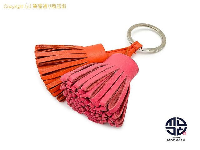エルメス HERMES エルメス カルメン ウノドス タッセル フリンジ バックチャーム キーホルダー キーリング オレンジ ピンク 【 TM2309126 】の基本紹介画像 エルメス HERMES エルメス カルメン ウノドス タッセル フリンジ バックチャーム キーホルダー キーリング オレンジ ピンク 【 TM2309126 】の基本紹介画像