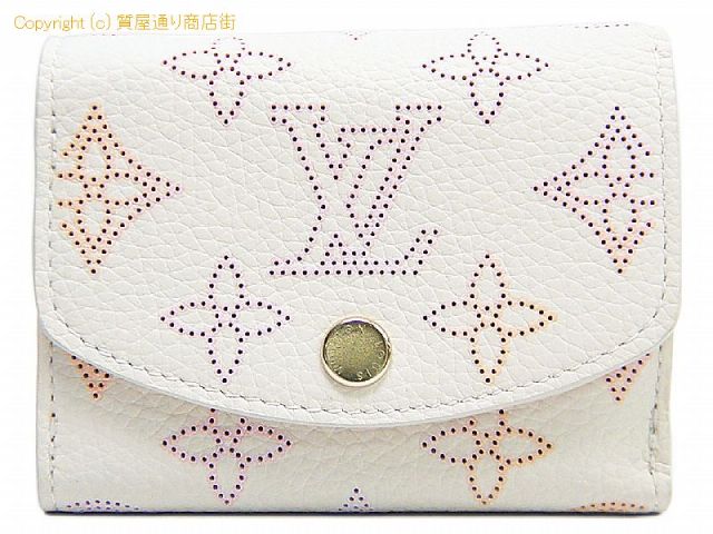 ルイ ヴィトン マヒナ ルイ・ヴィトン LOUIS VUITTON 3つ折財布 マヒナ ポルトフォイユ・イリス XS M25640 ドリームベージュ 【 SA532527 】の基本紹介画像 ルイ ヴィトン マヒナ ルイ・ヴィトン LOUIS VUITTON 3つ折財布 マヒナ ポルトフォイユ・イリス XS M25640 ドリームベージュ 【 SA532527 】の基本紹介画像