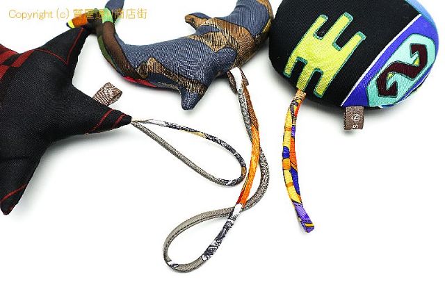 エルメス エルメス プティアッシュ バックチャーム オーナメント 【 TM2006166 】のオプション紹介画像(1) エルメス エルメス プティアッシュ バックチャーム オーナメント 【 TM2006166 】のオプション紹介画像(1)