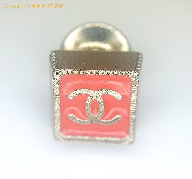 シャネル CHANEL シャネル ココマーク ピンブローチ 03P刻印 【 TM2009048 】のオプション紹介画像(4) シャネル CHANEL シャネル ココマーク ピンブローチ 03P刻印 【 TM2009048 】のオプション紹介画像(4)