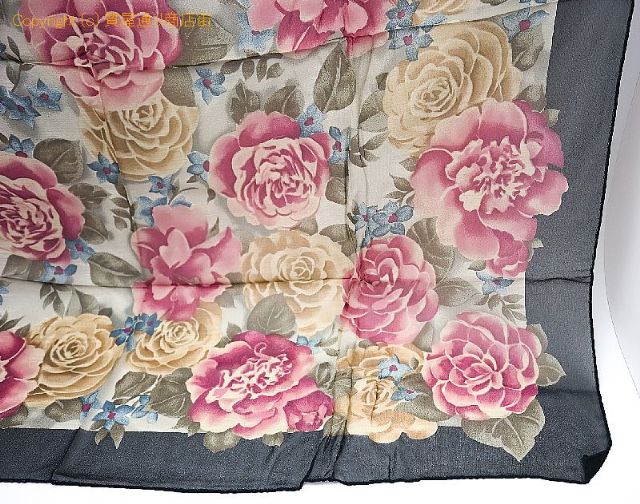 JAECER JAEGER  スカーフ 【 TM2011194 】のオプション紹介画像(1) JAECER JAEGER  スカーフ 【 TM2011194 】のオプション紹介画像(1)