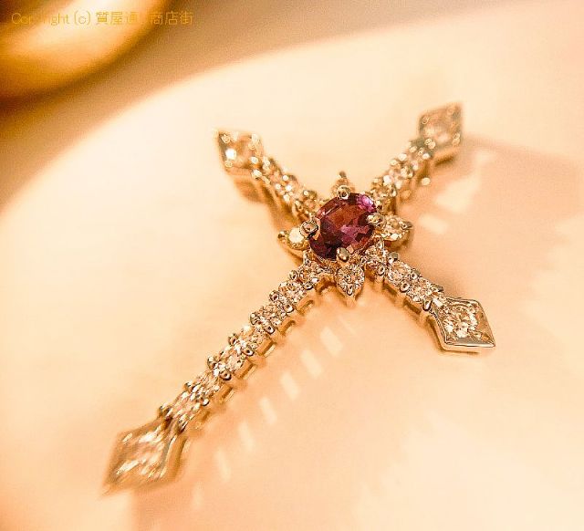 K18WG 18金ホワイトゴールド アレキサンドライト ダイヤモンド クロス ペンダント チャーム 証明書付き 【 TM2103137 】のオプション紹介画像(4) K18WG 18金ホワイトゴールド アレキサンドライト ダイヤモンド クロス ペンダント チャーム 証明書付き 【 TM2103137 】のオプション紹介画像(4)