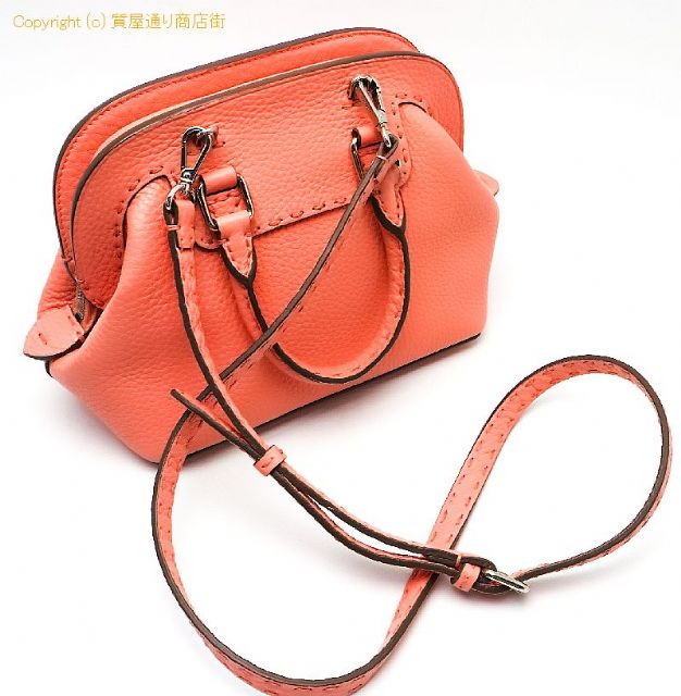フェンディ セレリア FENDI フェンディ  セレリア  ミニアデーレ 2WAYショルダーバック 【 TM2104158 】のオプション紹介画像(5) フェンディ セレリア FENDI フェンディ  セレリア  ミニアデーレ 2WAYショルダーバック 【 TM2104158 】のオプション紹介画像(5)