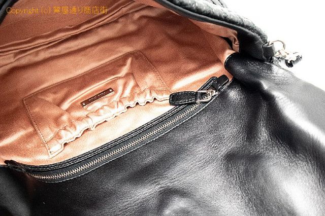 ミュウミュウ ミュウミユウ ナッパ クリスタル ショルダーバック 【 TM2108117 】のオプション紹介画像(4) ミュウミュウ ミュウミユウ ナッパ クリスタル ショルダーバック 【 TM2108117 】のオプション紹介画像(4)