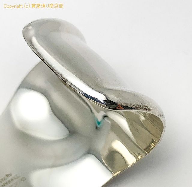 ティファニー TIFFANY ティファニー SV925 シルバー エルサペレッティ ボーンカフ Lサイズ バングル ブレスレット アクセサリー 左手用 【 TM2111001 】のオプション紹介画像(2) ティファニー TIFFANY ティファニー SV925 シルバー エルサペレッティ ボーンカフ Lサイズ バングル ブレスレット アクセサリー 左手用 【 TM2111001 】のオプション紹介画像(2)