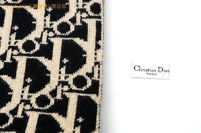 クリスチャン ディオール マフラー DIOR ディオール トロッター柄 マフラー 【 TM2112090 】のオプション紹介画像(4) クリスチャン ディオール マフラー DIOR ディオール トロッター柄 マフラー 【 TM2112090 】のオプション紹介画像(4)