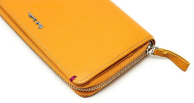 ポールスミス Paul Smith ポールスミス  ラウンドファスナー付き長財布 【 TM2201083 】のオプション紹介画像(1) ポールスミス Paul Smith ポールスミス  ラウンドファスナー付き長財布 【 TM2201083 】のオプション紹介画像(1)