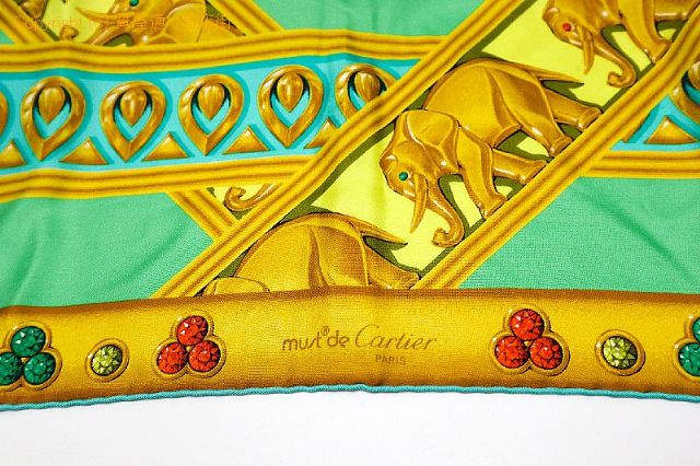 カルティエ カルティエ  スカーフ 【 TM2206030 】のオプション紹介画像(3) カルティエ カルティエ  スカーフ 【 TM2206030 】のオプション紹介画像(3)