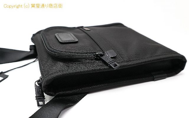TUMI TUMI トゥミ ポケット バッグ スモール ショルダーバック 022110DH 【 TM2207072 】のオプション紹介画像(2) TUMI TUMI トゥミ ポケット バッグ スモール ショルダーバック 022110DH 【 TM2207072 】のオプション紹介画像(2)