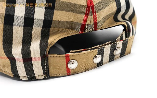 バーバリー BURBERRY バーバリー  ベースボールキャップ 8017283 【 TM2208063 】のオプション紹介画像(3) バーバリー BURBERRY バーバリー  ベースボールキャップ 8017283 【 TM2208063 】のオプション紹介画像(3)