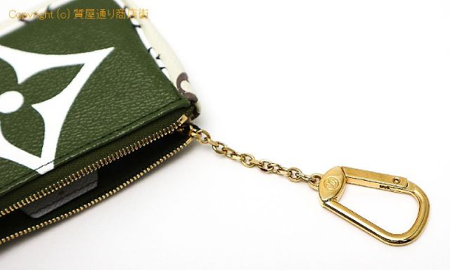 ルイ ヴィトン モノグラムジャイアント LOUIS VUITTON モノグラムジャイアント ミニポシェットアクセソワール M67579 【 TM2209060 】のオプション紹介画像(3) ルイ ヴィトン モノグラムジャイアント LOUIS VUITTON モノグラムジャイアント ミニポシェットアクセソワール M67579 【 TM2209060 】のオプション紹介画像(3)