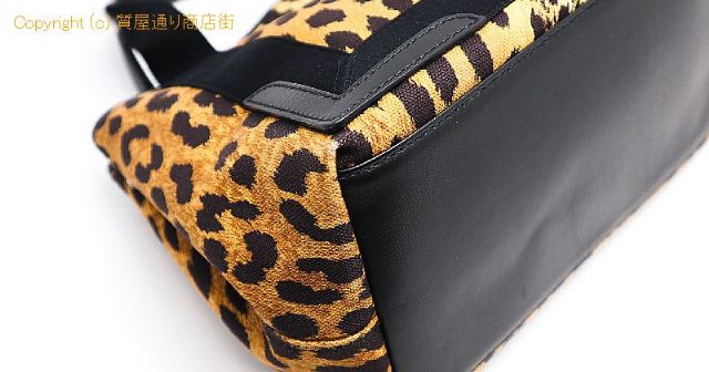 バレンシアガ BALENCIAGA バレンシアガ ネイビーカバSトート レオパード 【 TM2211046 】のオプション紹介画像(2) バレンシアガ BALENCIAGA バレンシアガ ネイビーカバSトート レオパード 【 TM2211046 】のオプション紹介画像(2)