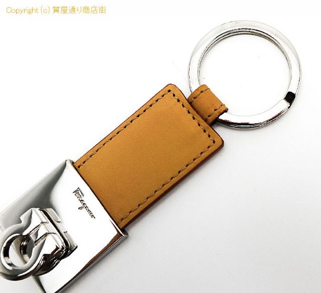 フェラガモ Ferragamo フェラガモ キーリング ガンチーニ 【 TM2211052 】のオプション紹介画像(3) フェラガモ Ferragamo フェラガモ キーリング ガンチーニ 【 TM2211052 】のオプション紹介画像(3)