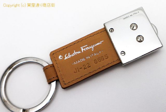 フェラガモ Ferragamo フェラガモ キーリング ガンチーニ 【 TM2211052 】のオプション紹介画像(4) フェラガモ Ferragamo フェラガモ キーリング ガンチーニ 【 TM2211052 】のオプション紹介画像(4)