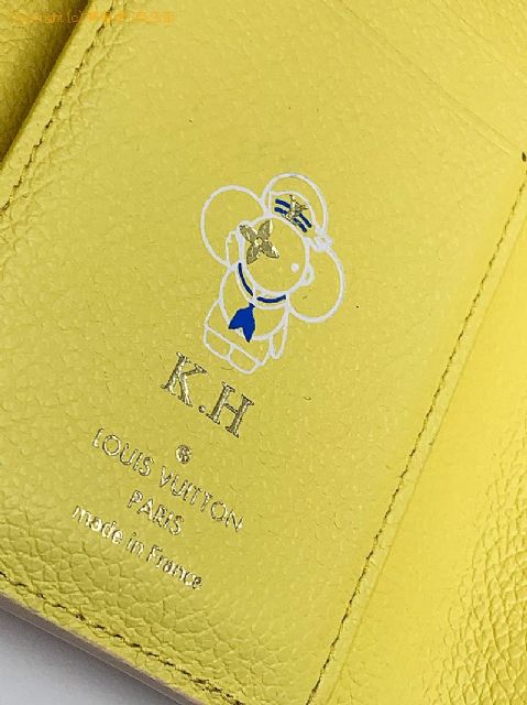 ルイ ヴィトン アンプラント LOUIS VUITTON ルイヴィトン アンプラント ポルトフォイユ ヴィクトリーヌ M81289 3つ折り財布 サイフ イニシャル入り 【 TM2301153 】のオプション紹介画像(3) ルイ ヴィトン アンプラント LOUIS VUITTON ルイヴィトン アンプラント ポルトフォイユ ヴィクトリーヌ M81289 3つ折り財布 サイフ イニシャル入り 【 TM2301153 】のオプション紹介画像(3)