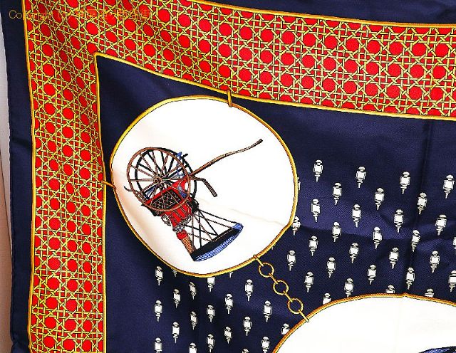 セリーヌ CEINE  セリーヌ シルク スカーフ ※タグなし 【 TM2302056 】のオプション紹介画像(2) セリーヌ CEINE  セリーヌ シルク スカーフ ※タグなし 【 TM2302056 】のオプション紹介画像(2)