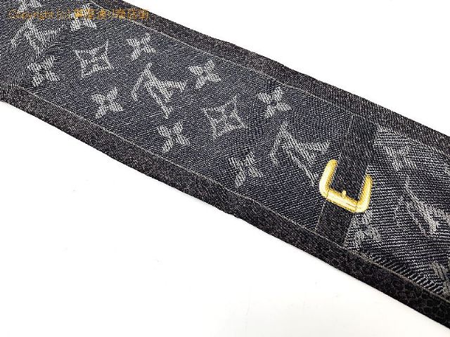 ルイ ヴィトン LOUIS VUITTON ルイヴィトン バンドー ニューデニム  ツイリー スカーフ M72338 アパレル ※タグなし 【 TM2303055 】のオプション紹介画像(3) ルイ ヴィトン LOUIS VUITTON ルイヴィトン バンドー ニューデニム  ツイリー スカーフ M72338 アパレル ※タグなし 【 TM2303055 】のオプション紹介画像(3)