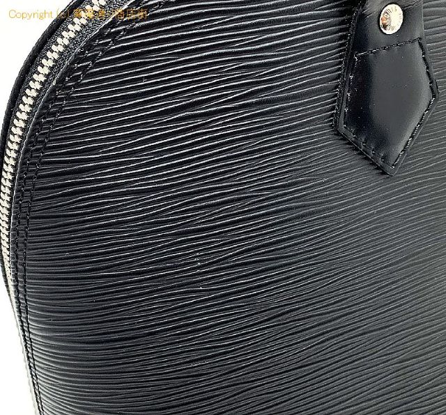 ルイ ヴィトン エピ LOUIS VUITTON ルイヴィトン エピ 黒 ノワール アルマPM ブラック シルバー金具 M52802 ハンドバック 【 TM2305008 】のオプション紹介画像(2) ルイ ヴィトン エピ LOUIS VUITTON ルイヴィトン エピ 黒 ノワール アルマPM ブラック シルバー金具 M52802 ハンドバック 【 TM2305008 】のオプション紹介画像(2)