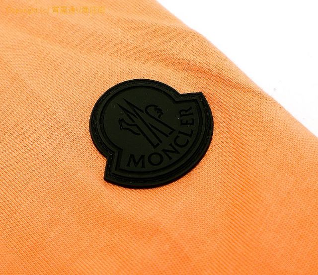 モンクレール MONCLER モンクレール オレンジ ロゴ Tシャツ 半袖 メンズ 服 アパレル サイズS 【 TM2306123 】のオプション紹介画像(2) モンクレール MONCLER モンクレール オレンジ ロゴ Tシャツ 半袖 メンズ 服 アパレル サイズS 【 TM2306123 】のオプション紹介画像(2)