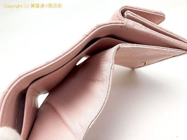 シャネル CHANEL シャネル キャビア マトラッセ ココマーク スモール三つ折り財布 AP0949 スモールフラップウォレット サイフ 【 TM2307114 】のオプション紹介画像(4) シャネル CHANEL シャネル キャビア マトラッセ ココマーク スモール三つ折り財布 AP0949 スモールフラップウォレット サイフ 【 TM2307114 】のオプション紹介画像(4)