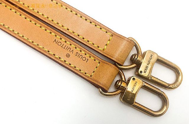 ルイ ヴィトン LOUIS VUITTON ルイヴィトン ヌメ革 ショルダーストラップ 全長約99cm 【 TM2309034 】のオプション紹介画像(3) ルイ ヴィトン LOUIS VUITTON ルイヴィトン ヌメ革 ショルダーストラップ 全長約99cm 【 TM2309034 】のオプション紹介画像(3)